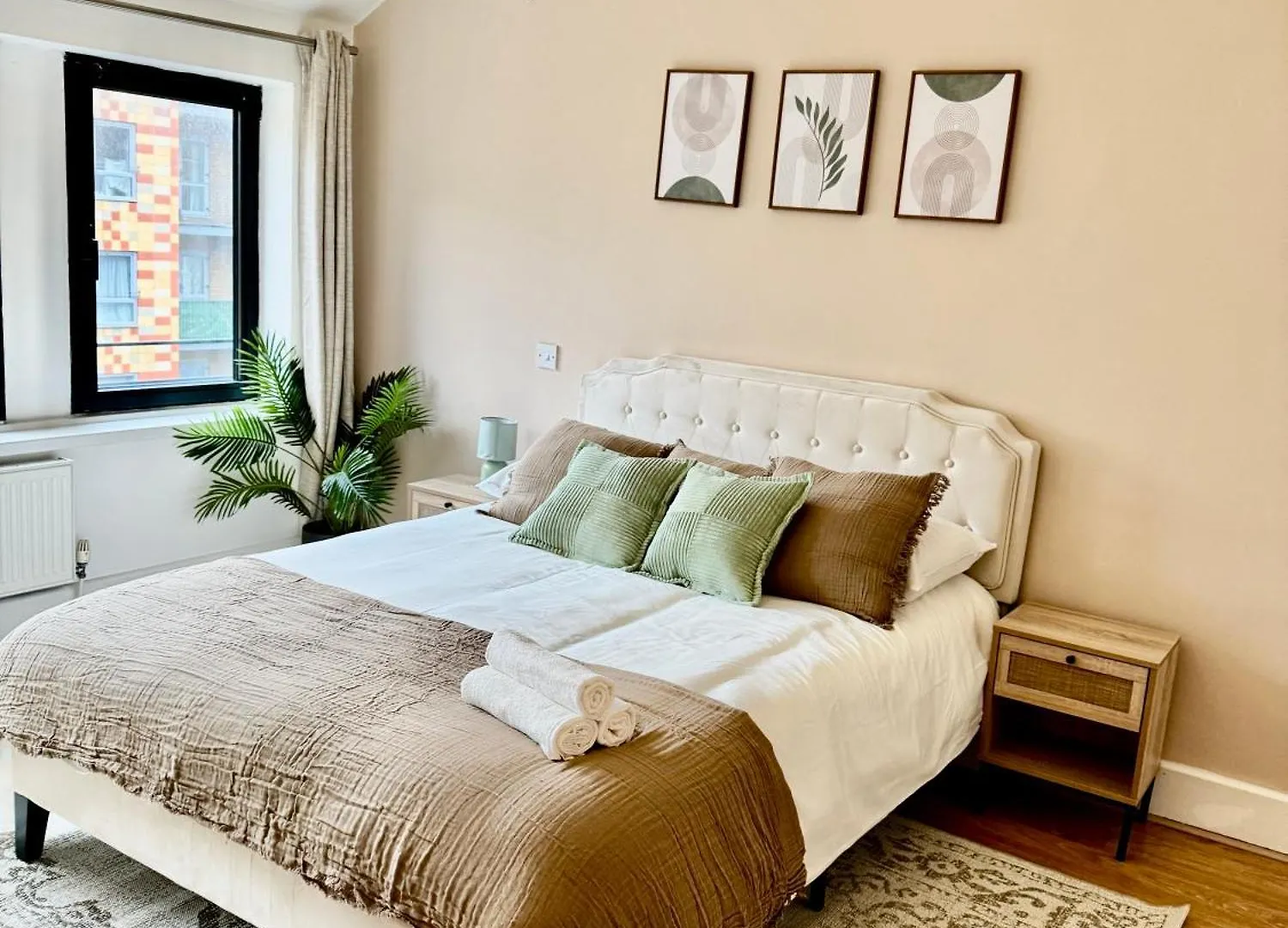 Stunning 1 Bedroom Apartment In Wapping - Sleeps 4 And Free Parking! London 0*,